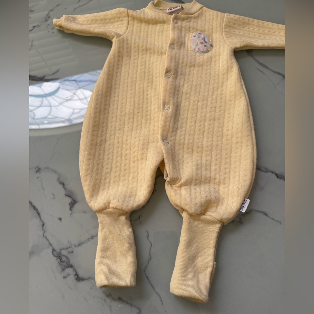 Vintage Peek-A-Babe  Yellow Kids Pajamas